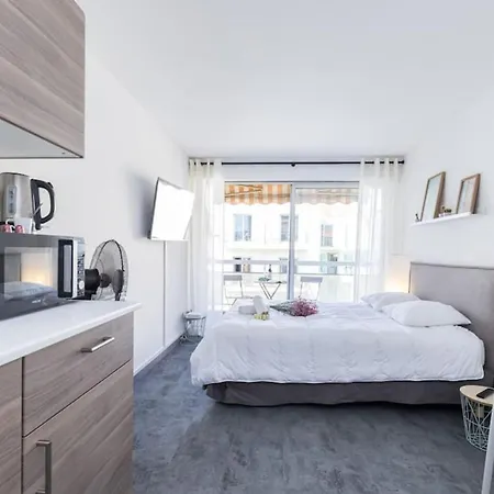 Grosso 4 - With Balcony - Near The Sea Appartamento *