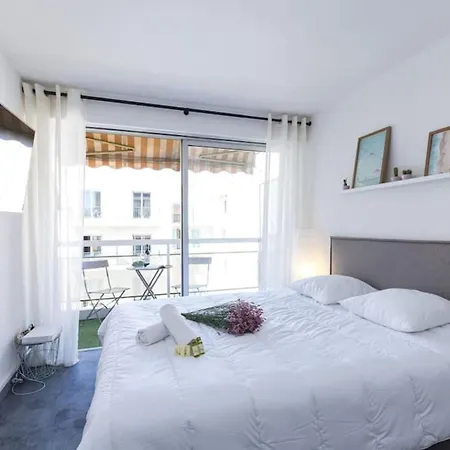 아파트 Grosso 4 - With Balcony - Near The Sea *